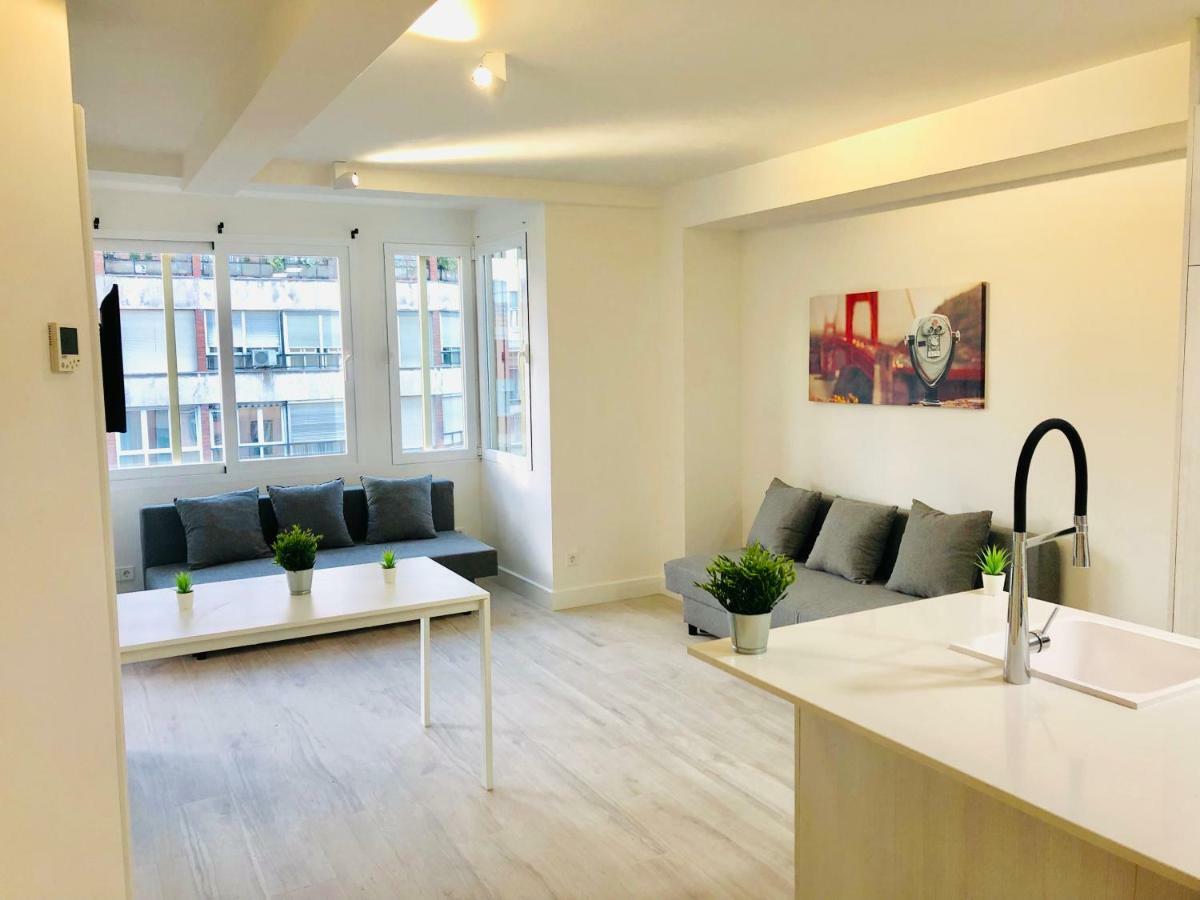 Pisos Con Piscina Barrio Exclusivo-Wizinkcenter Alquiler Temporada Daire Madrid Dış mekan fotoğraf